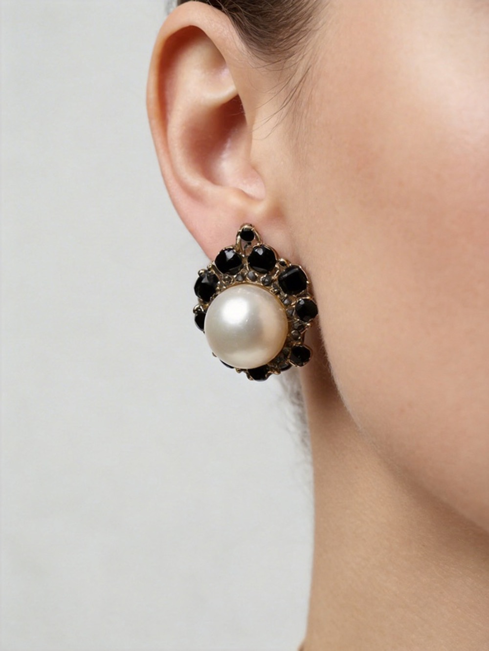Gold Pearl and Black Crystal Clip-On Earrings - Picture 3 of 3